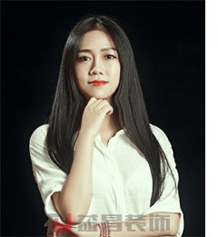 <b>專家項目經(jīng)理-黃婷</b>