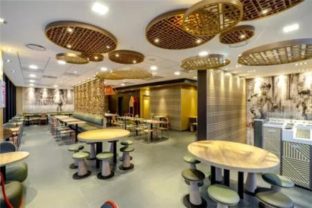 什么是餐飲店裝修整體家居定制